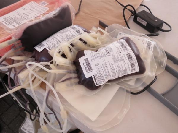 Las 40 Horas 2013 ¡A donar vida! Este año donamos sangre.